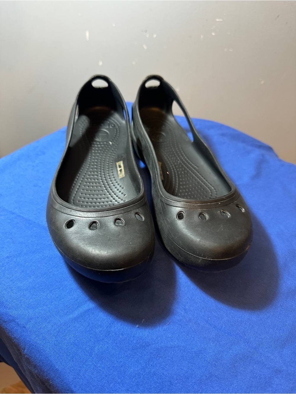 CROCS Women’s Black Slip-On Ballet Flats with Perforated Toe